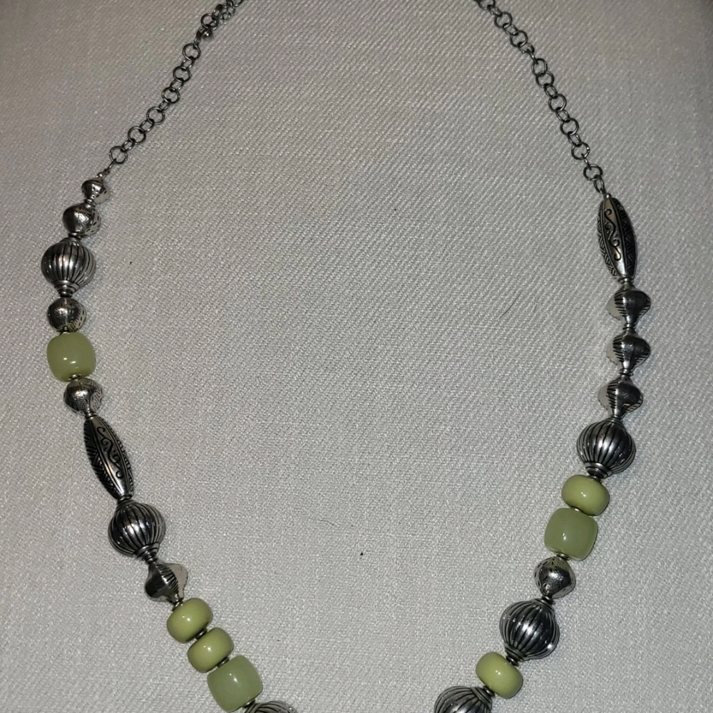 Silver and Cream Beaded Necklace